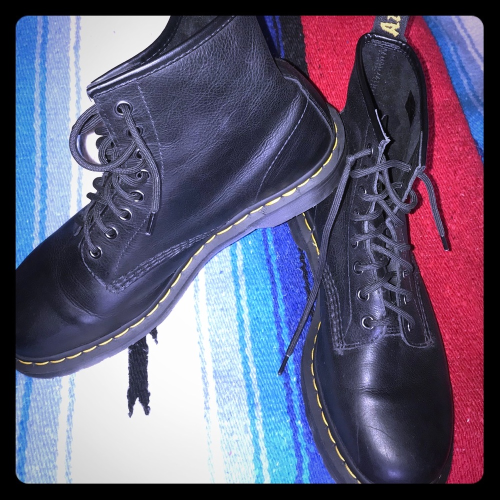 Dr. Martens EU43 1460 8-Eye Boots Black